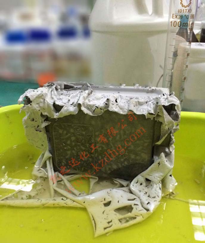 合金脫(tuō)漆,脫漆(qi)劑